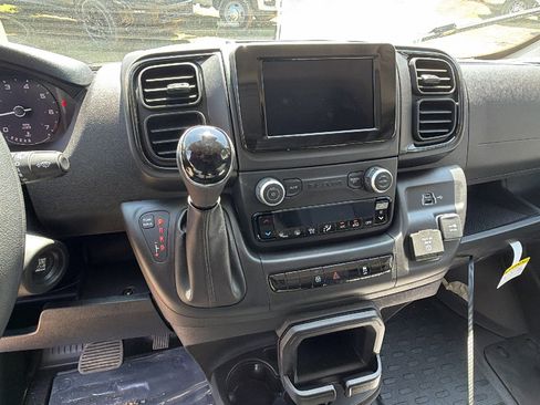 New 2026 RAM ProMaster 2500 w/ Convenience Group image 25