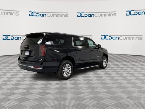 New 2026 Chevrolet Suburban LS AWD/4WD image 8