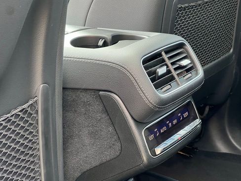 Certified 2023 Mercedes-Benz GLS 450 4MATIC image 27