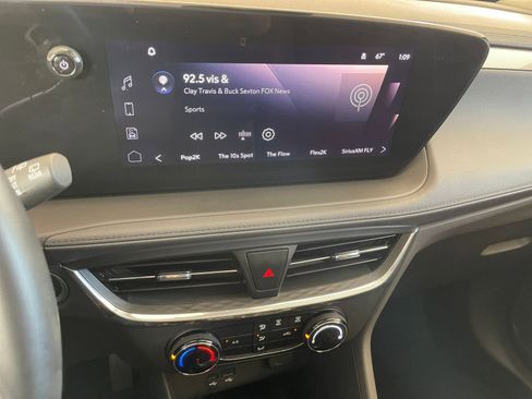 Used 2025 Buick Encore GX Preferred image 18