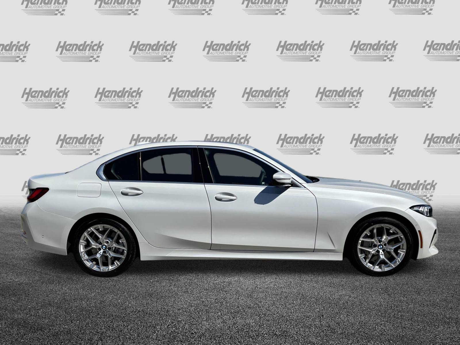 Certified 2025 BMW 330i Sedan RWD image 11