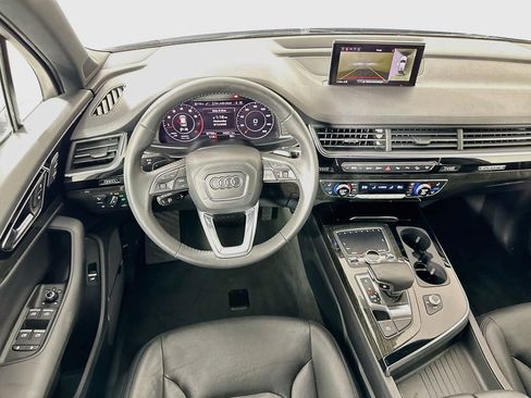 Used 2019 Audi Q7 3.0T Premium Plus w/ Premium Plus Package AWD/4WD image 23