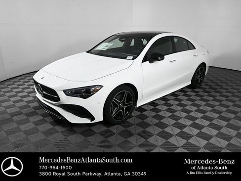 New 2026 Mercedes-Benz CLA 250 4MATIC image 1