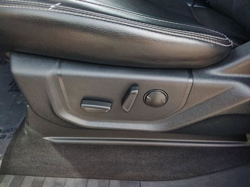 Used 2020 Ford F150 Lariat image 16