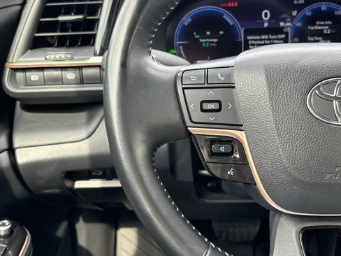 Used 2024 Toyota Crown XLE image 16