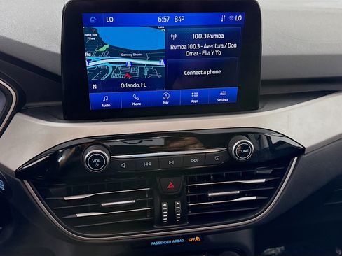 Used 2022 Ford Escape SEL FWD image 18
