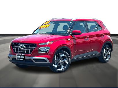 Used 2025 Hyundai Venue SEL