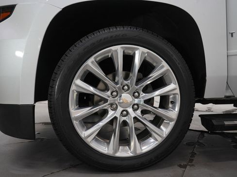 Used 2019 Chevrolet Tahoe Premier w/ Premier Plus Edition image 37