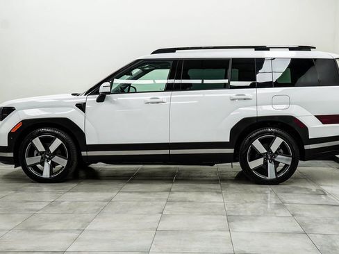 Used 2024 Hyundai Santa Fe Limited image 8