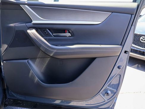 Used 2025 MAZDA CX-70 Plug-In Hybrid w/ Premium Pkg image 64