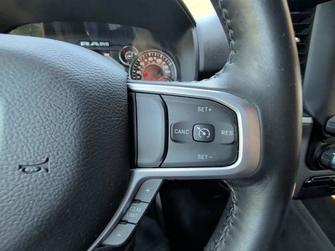 Used 2023 RAM 1500 Big Horn AWD/4WD image 17