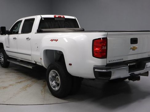 Used 2019 Chevrolet Silverado 3500 LTZ w/ Duramax Plus Package AWD/4WD image 8