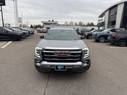 New 2026 GMC Terrain Elevation w/ Technology Package II image 2