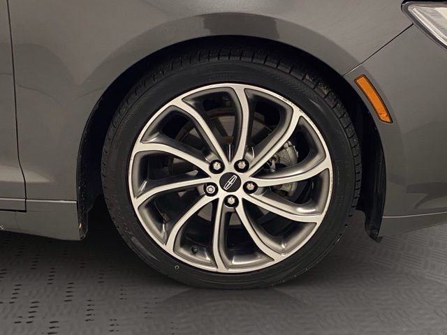 Used 2019 Lincoln MKZ Reserve w/ Reserve Plus Package AWD/4WD image 37