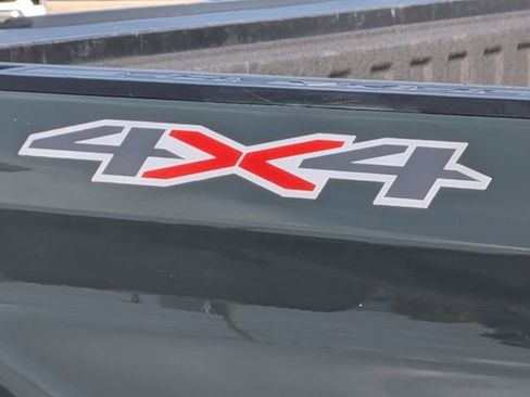 Used 2025 Chevrolet Silverado 1500 LT image 13