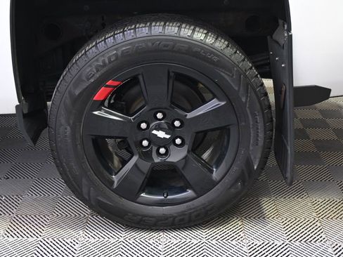 Used 2018 Chevrolet Silverado 1500 LTZ Z71 w/ Redline Edition AWD/4WD image 20