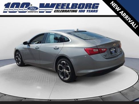 Used 2023 Chevrolet Malibu LT FWD image 3
