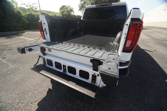 Used 2024 GMC Sierra 1500 SLT RWD image 12