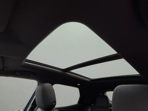 Used 2022 Chevrolet TrailBlazer RS w/ Sun and Liftgate Package image 19