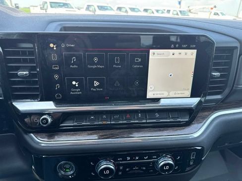 Used 2022 GMC Sierra 1500 SLE w/ X31 Off-Road Package AWD/4WD image 27