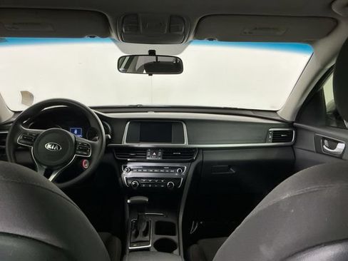 Used 2018 Kia Optima LX FWD image 22
