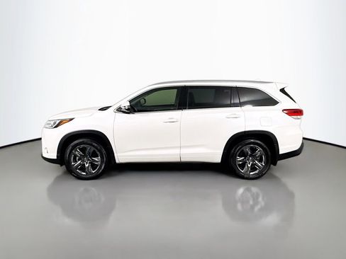 Used 2019 Toyota Highlander Limited Platinum image 8