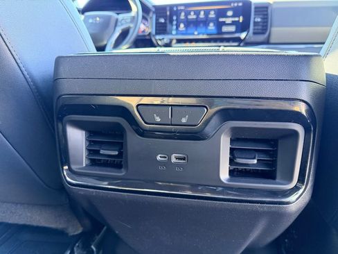 Used 2024 Chevrolet Silverado 1500 ZR2 w/ Technology Package AWD/4WD image 15