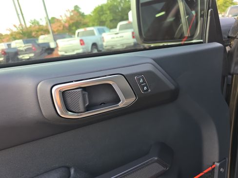 Used 2024 Ford Bronco Raptor AWD/4WD image 14