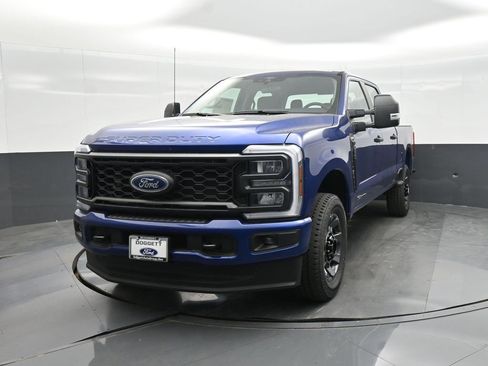 New 2026 Ford F250 XL w/ STX Appearance Package image 17