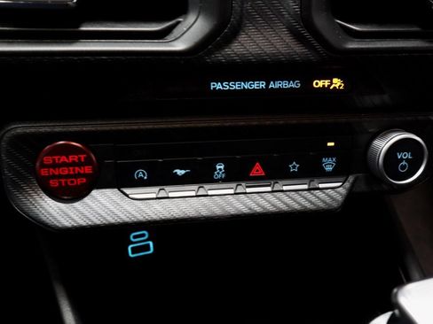 Used 2025 Ford Mustang EcoBoost image 32