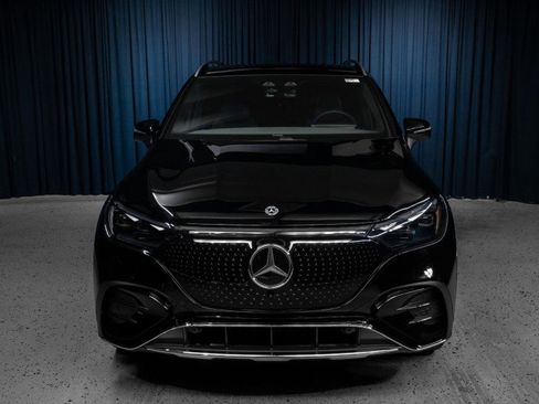 New 2026 Mercedes-Benz EQE 320 4MATIC SUV image 2