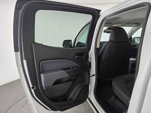 Used 2021 Chevrolet Colorado Z71 w/ Safety Package image 15