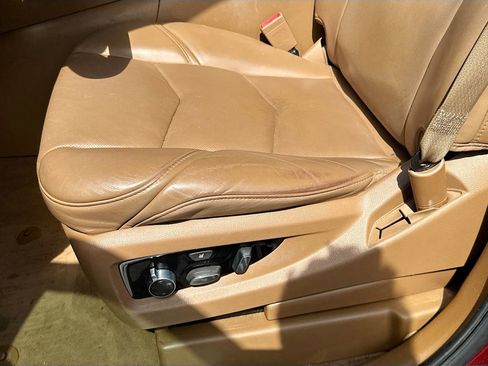 Used 2016 Cadillac Escalade Platinum AWD/4WD image 19