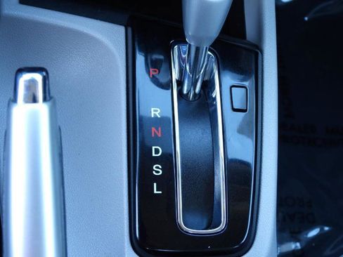 Used 2013 Honda Civic Hybrid Sedan image 59