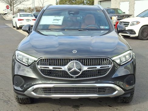 New 2026 Mercedes-Benz GLC 300 4MATIC image 2