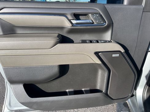 Certified 2024 Chevrolet Silverado 2500 ZR2 w/ Technology Package image 16