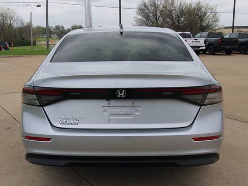 Used 2024 Honda Accord EX image 14