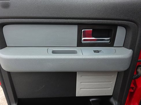 Used 2014 Ford F150 XLT w/ Equipment Group 302A Luxury image 19