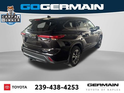 Used 2022 Toyota Highlander XLE image 10