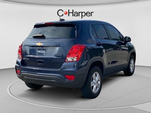 Used 2019 Chevrolet Trax LS AWD/4WD image 3