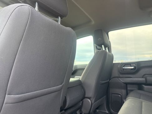 Used 2021 Chevrolet Silverado 1500 LT image 22