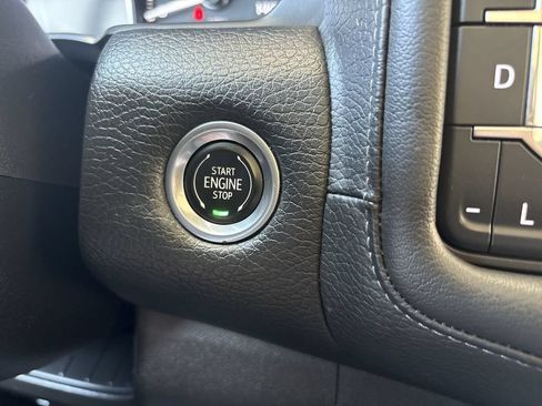 Certified 2021 GMC Yukon XL Denali AWD/4WD image 17