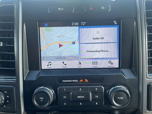 Used 2018 Ford F150 XLT w/ Equipment Group 302A Luxury AWD/4WD image 22