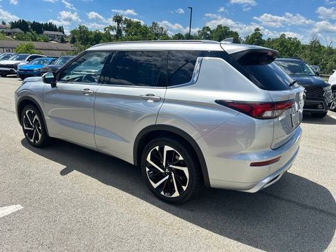 Used 2022 Mitsubishi Outlander SEL AWD/4WD image 4