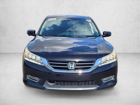 Used 2013 Honda Accord Touring image 2