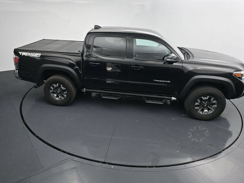 Used 2023 Toyota Tacoma TRD Off-Road AWD/4WD image 30