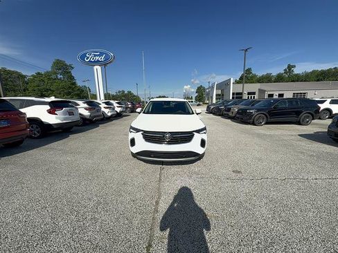 Used 2023 Buick Envision Preferred FWD image 10