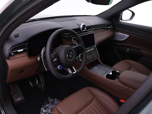 New 2026 Maserati Grecale Modena image 6