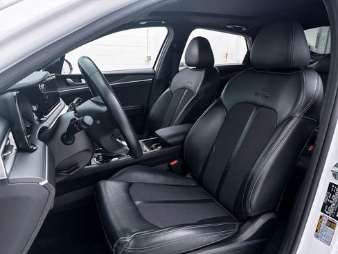 Used 2024 Kia K5 GT-Line image 21