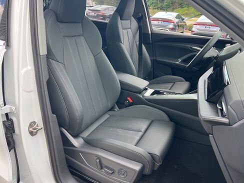 New 2025 Audi Q5 Premium Plus image 32